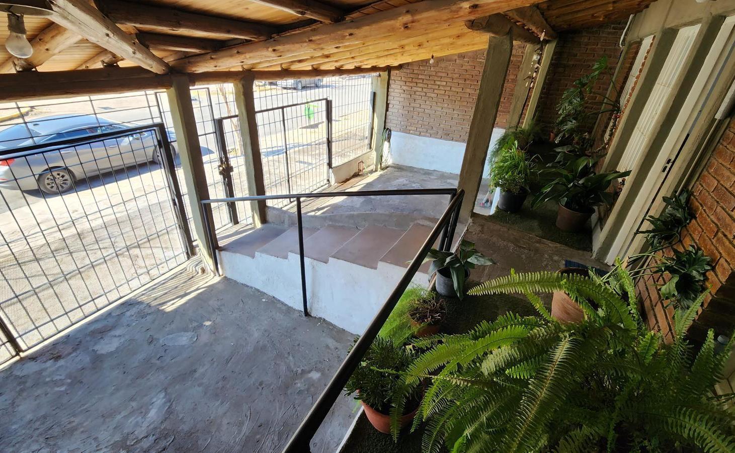 Foto de Casa en Venta en Barrio Municipal, Las Heras, Mendoza, Argentina, imagen 5