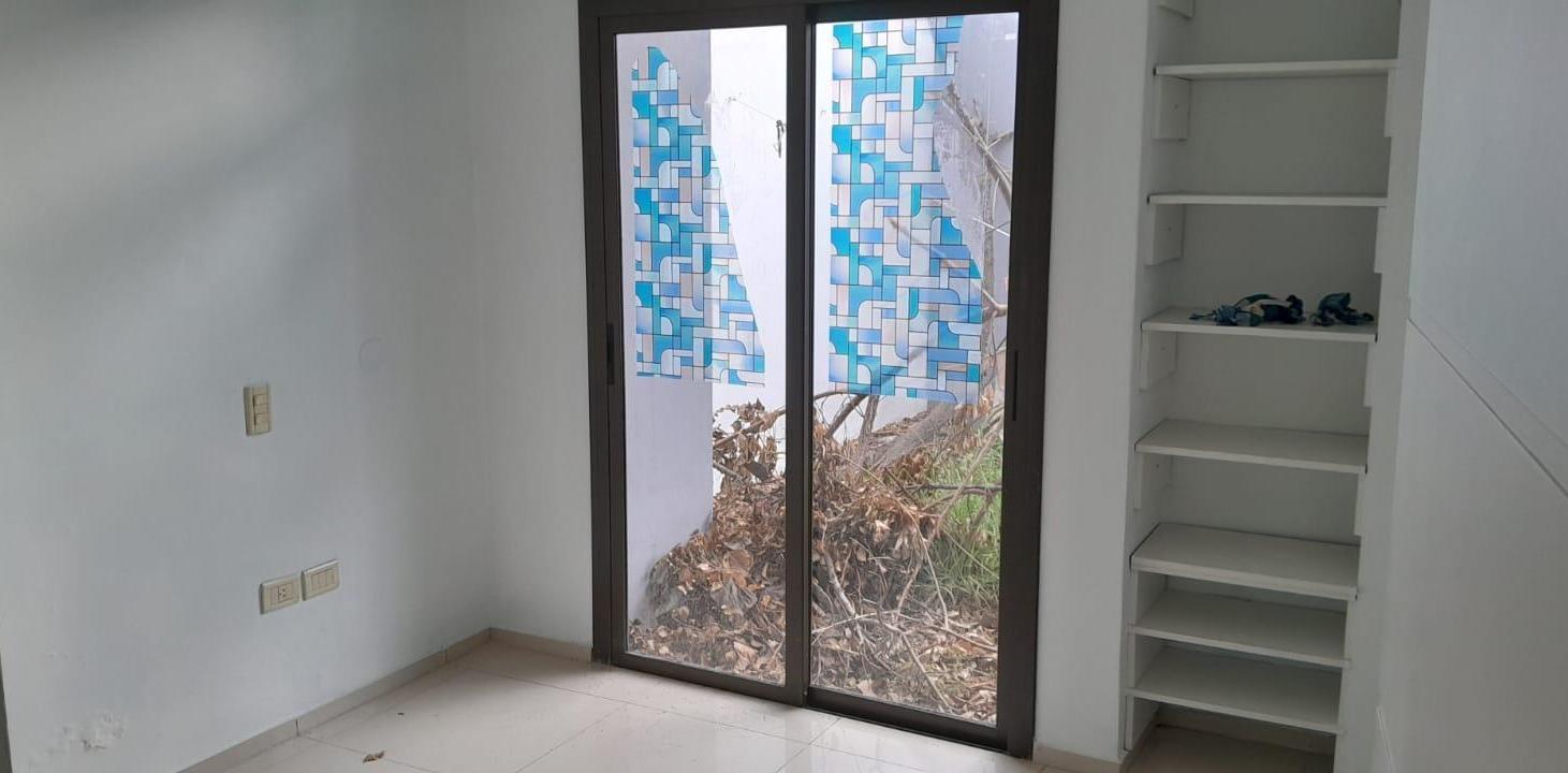 Foto de Alquiler Departamento Pb, imagen 3