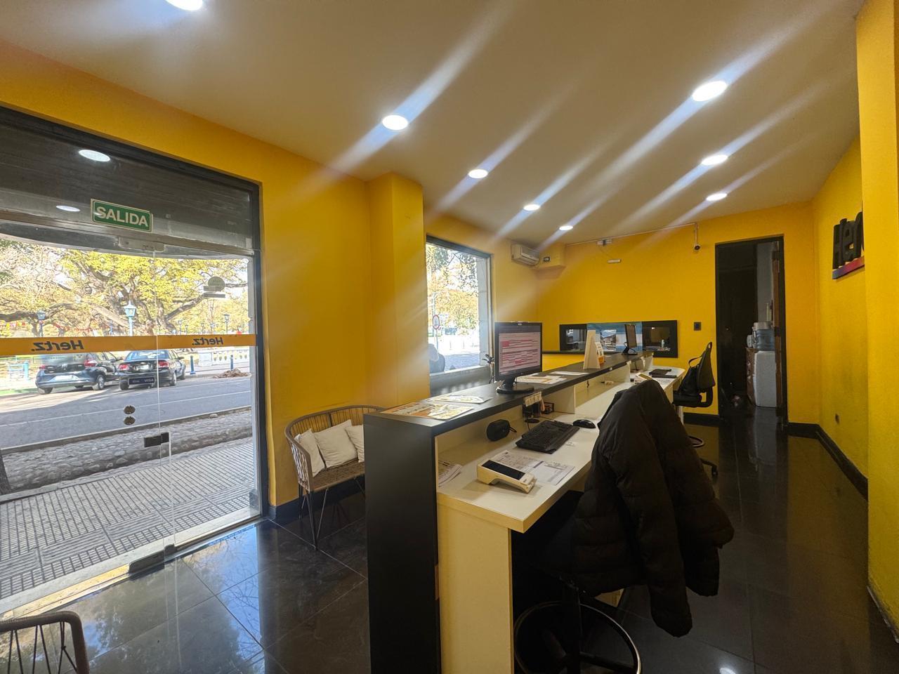 Foto de Local Comercial en Venta Espejo y Mitre Ciudad Mza, imagen 2