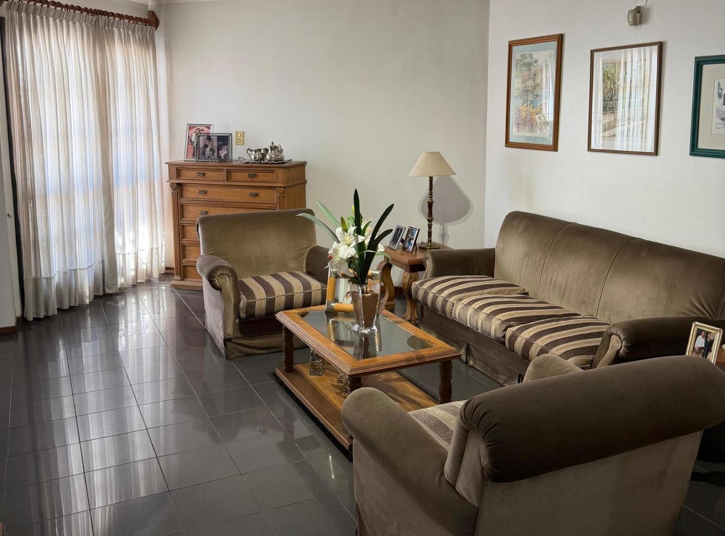 Foto de Casa en alquiler para uso comercial o vivienda, imagen 3