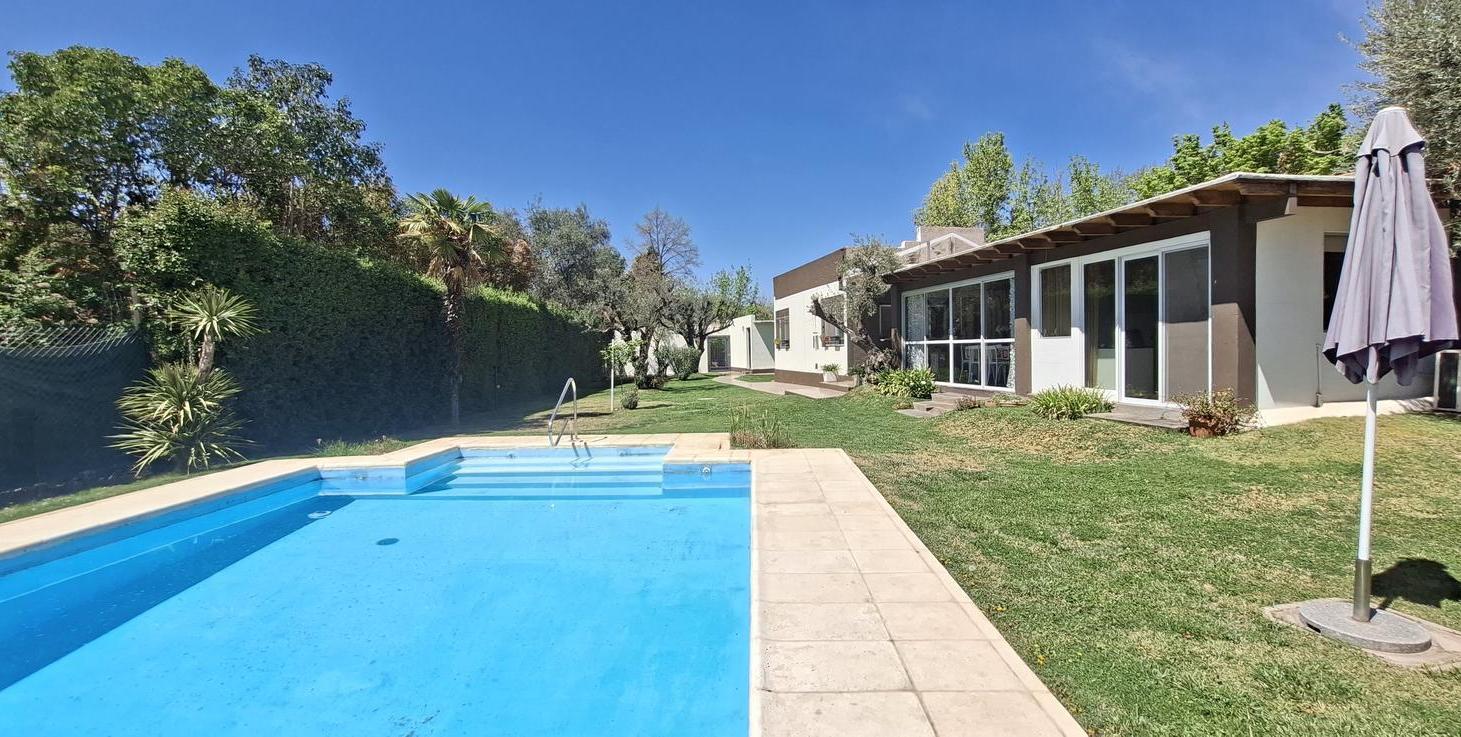 Foto de Casa Barrio Chacras de Coria, imagen 4
