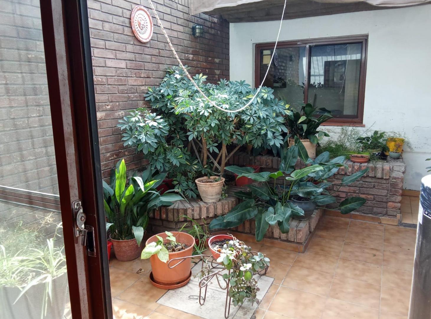Foto de Casa en venta en San Martín Sur, Godoy Cruz, imagen 4