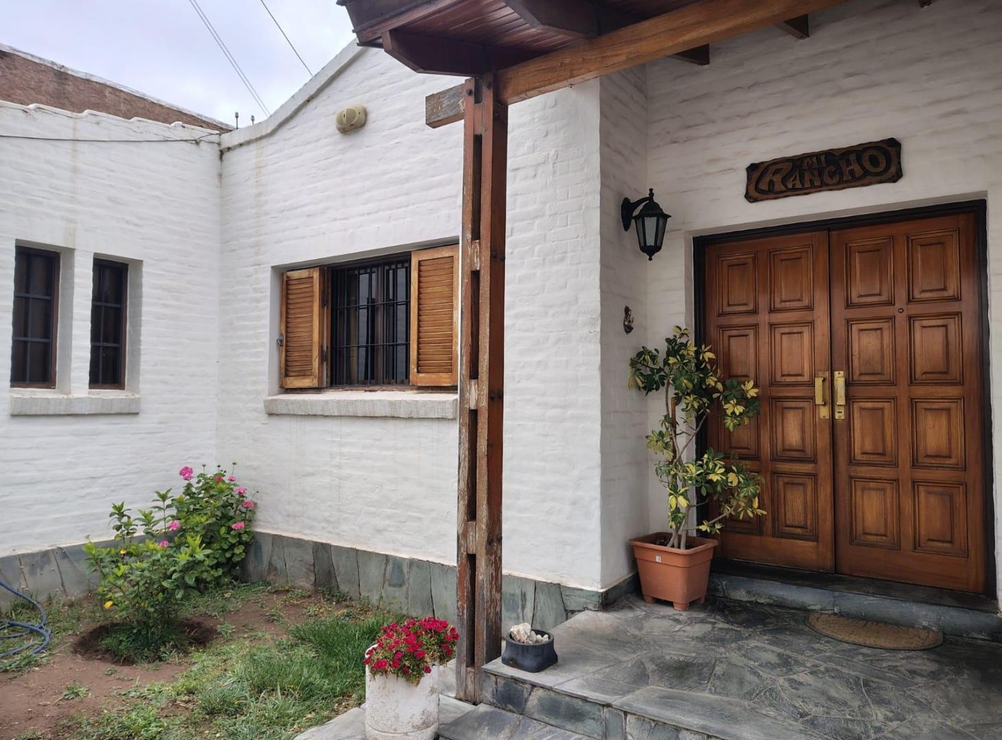 Foto de VENTA DE CASA.CALLE PADRE VAZQUEZ AL 1300 DE MAIPU MENDOZA, imagen 1