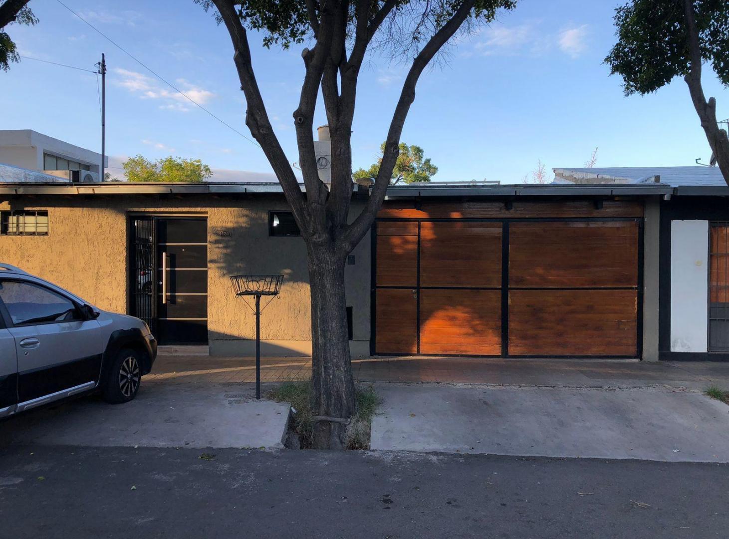 Foto de Casa sobre calle Ing. Krause, Carrodilla, Lujan de Cuyo, imagen 1