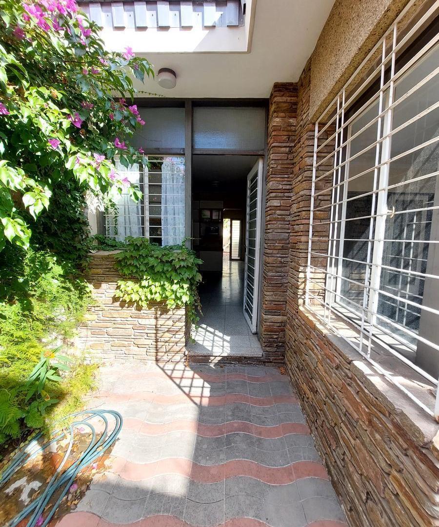 Foto de Casa Estudio en la Quinta Seccion de estilo 2Dorm + Dep, imagen 4