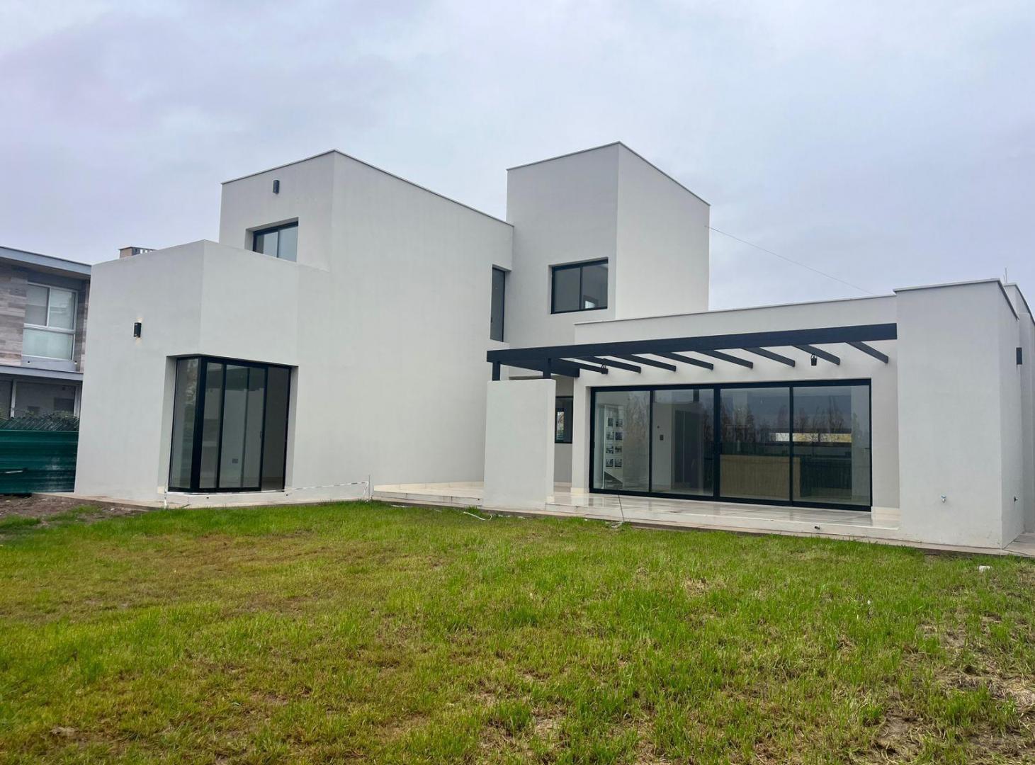 Foto de CASA EN VENTA A ESTRENAR Bº PRIVADO MILCAYAC I, imagen 1