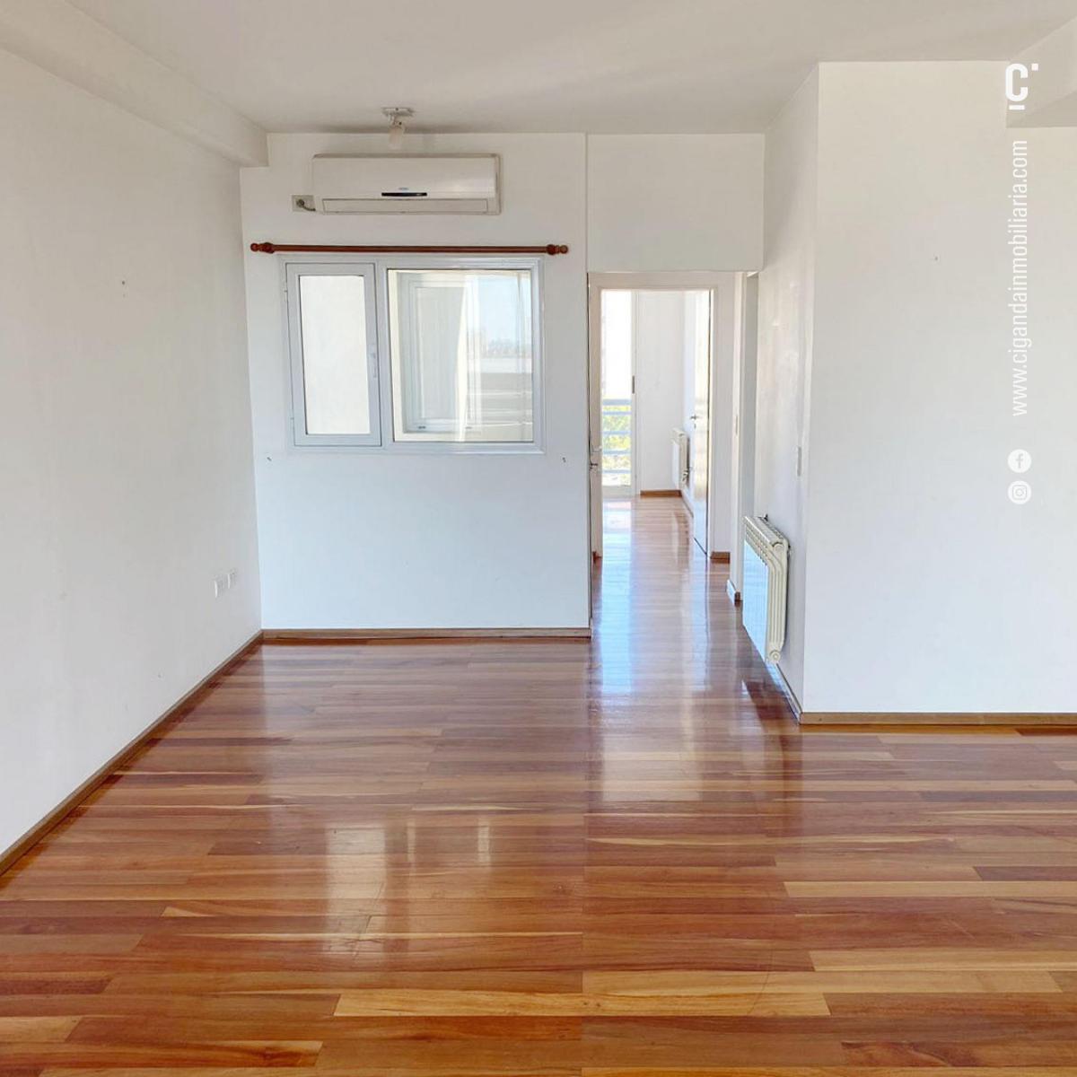 Departamento de 2 Dorm. Centrico, Edificio de Primera Calidad 3