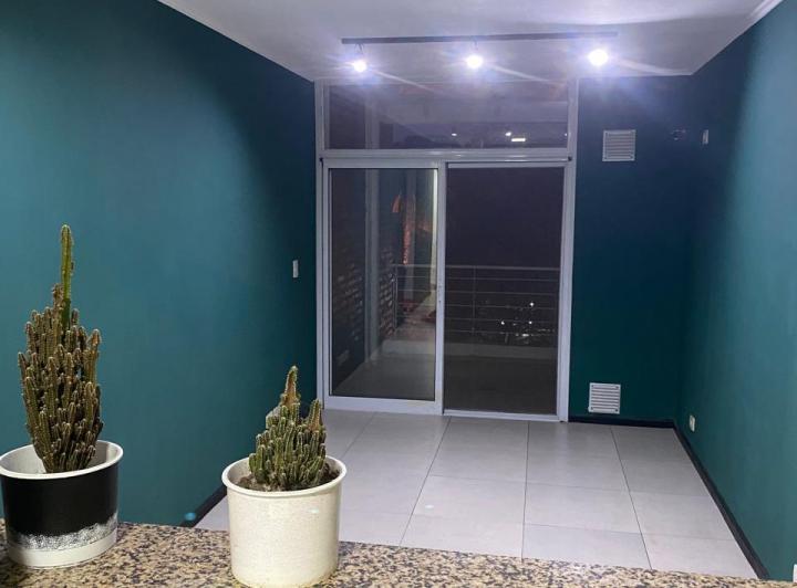 Alquilo departamento 1 dormitorio en Zeballos 4100 2