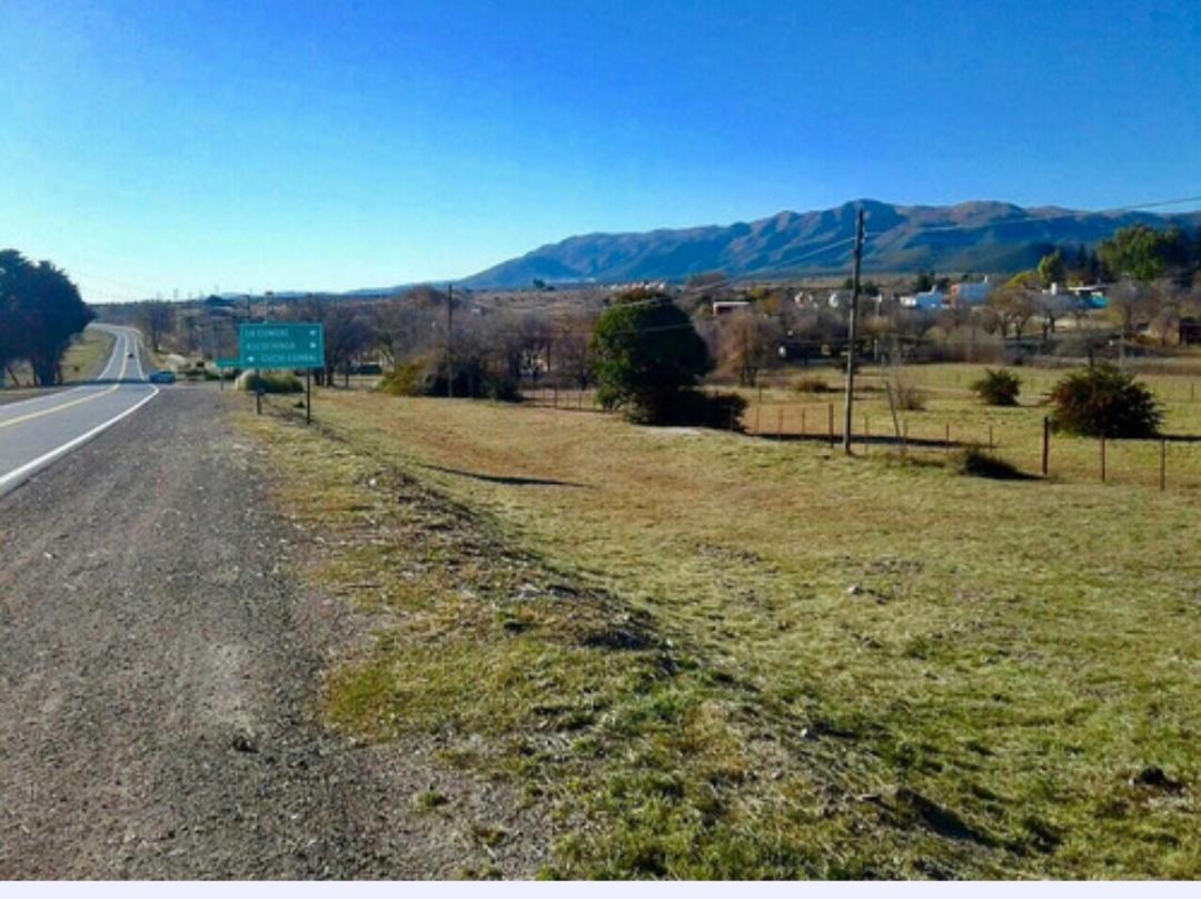 Dueño Vende Terrenos con Vistas Sobre Ruta Nacional 38 en El Ingreso a La Cumbre 4