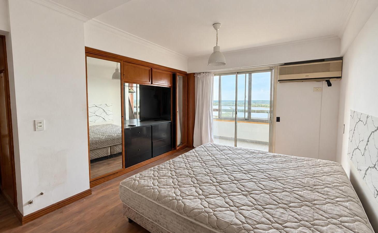 Foto de Alquiler depto 1 dormitorio + comodín frente al rio, imagen 3