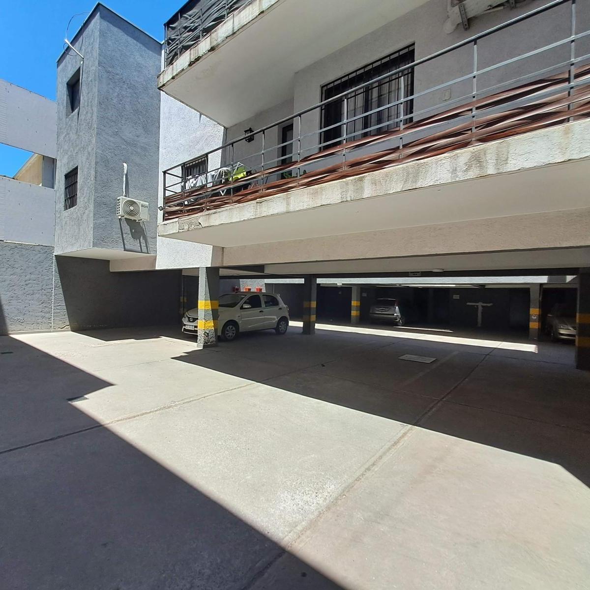 Departamento Apto Credito - 2 Dorm. y Cochera 1
