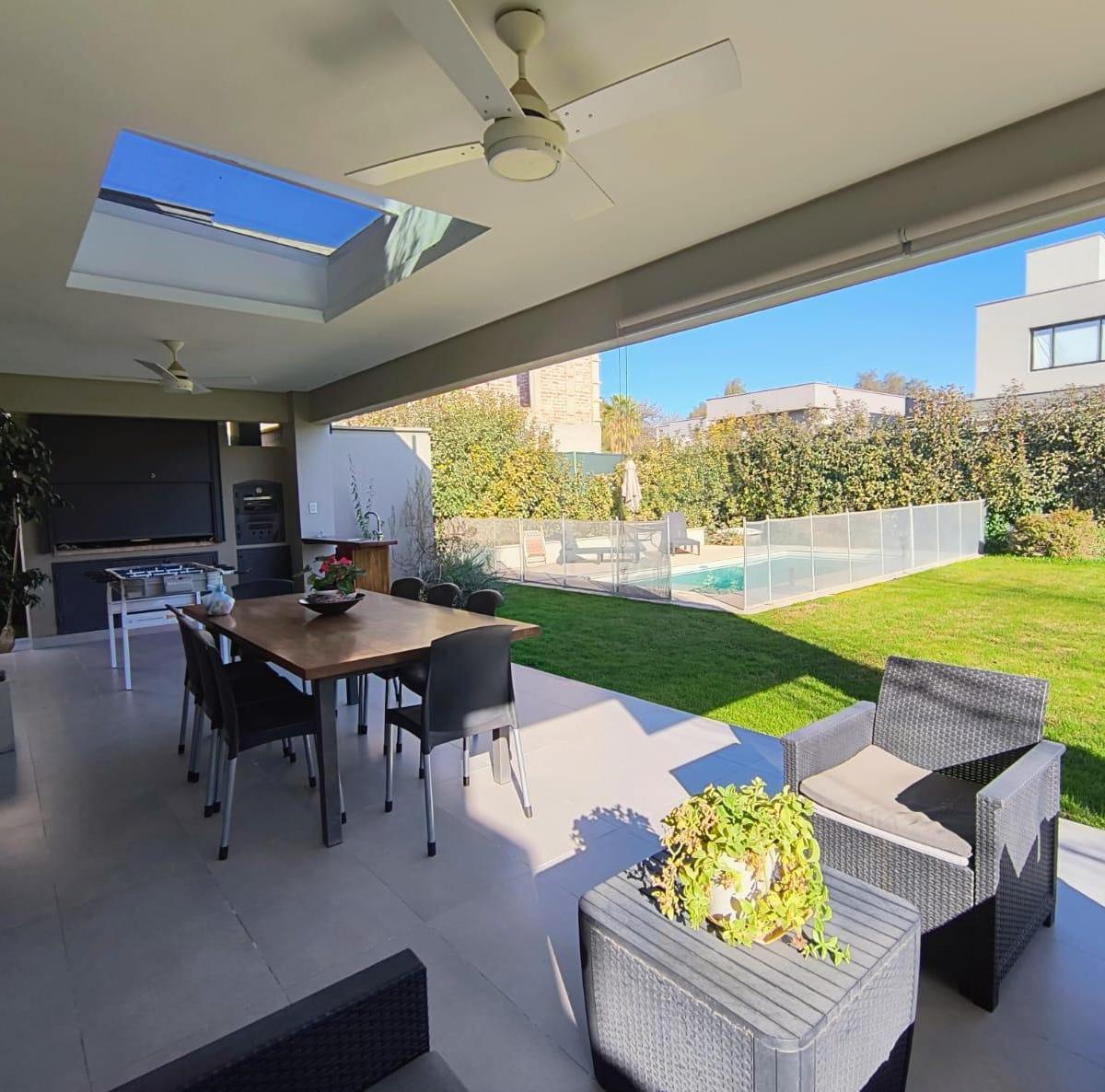 Casa en Venta - Barrio Privado Los Teros 2