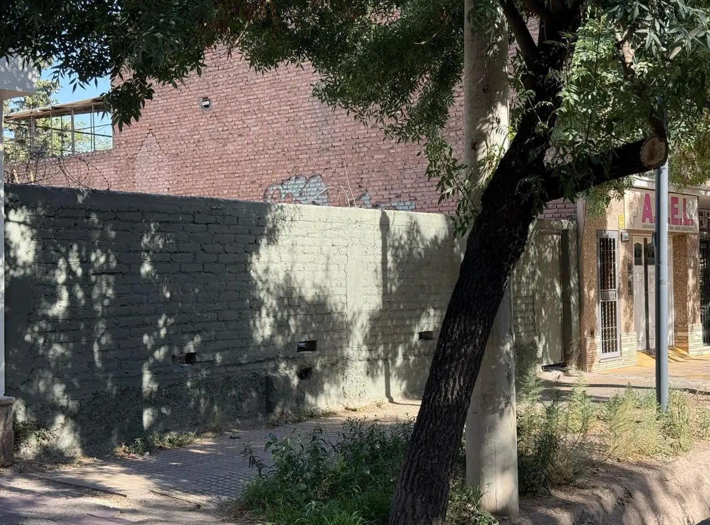 Terreno baldio en venta apto para desarrollo en Mendoza Capital 4