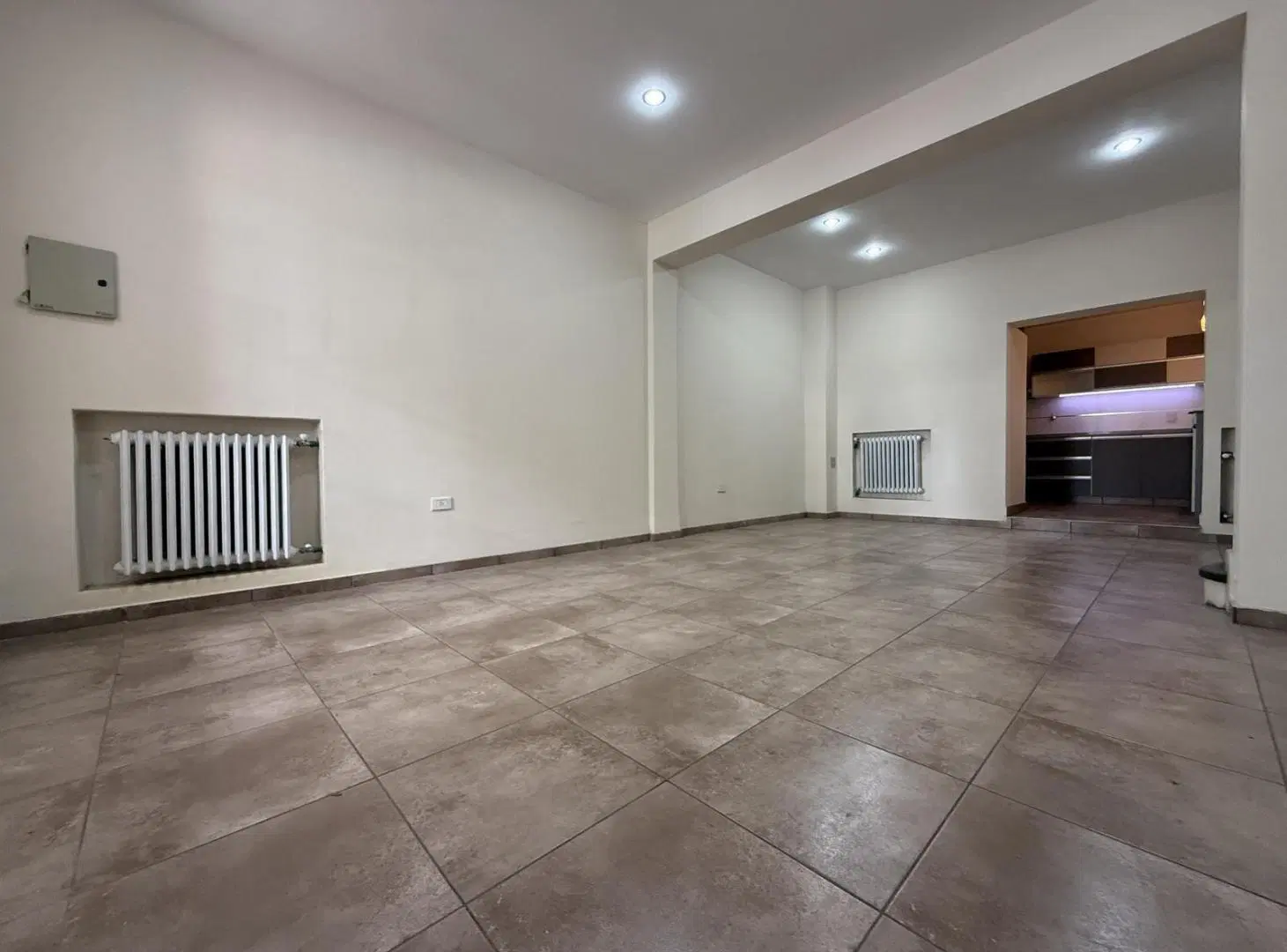 Casa en venta 4 dormitorios y 3 baños en Mendoza Capital 2