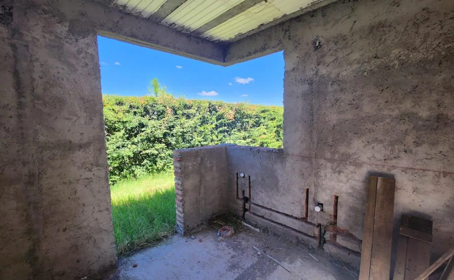 Casa en obra gruesa en Las Paredes 5
