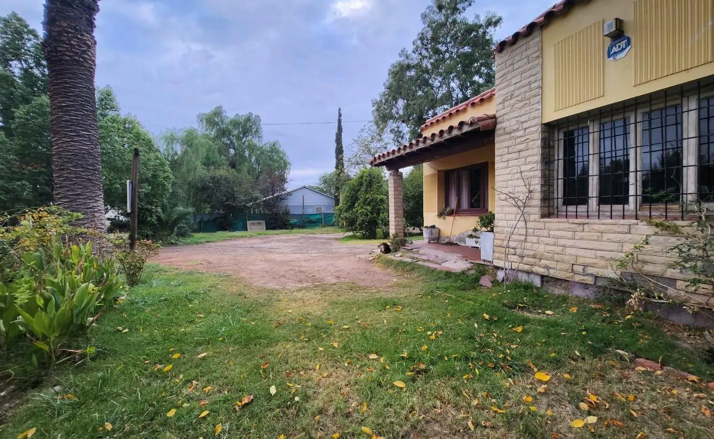 Terreno y casa en Colonia Segovia 4