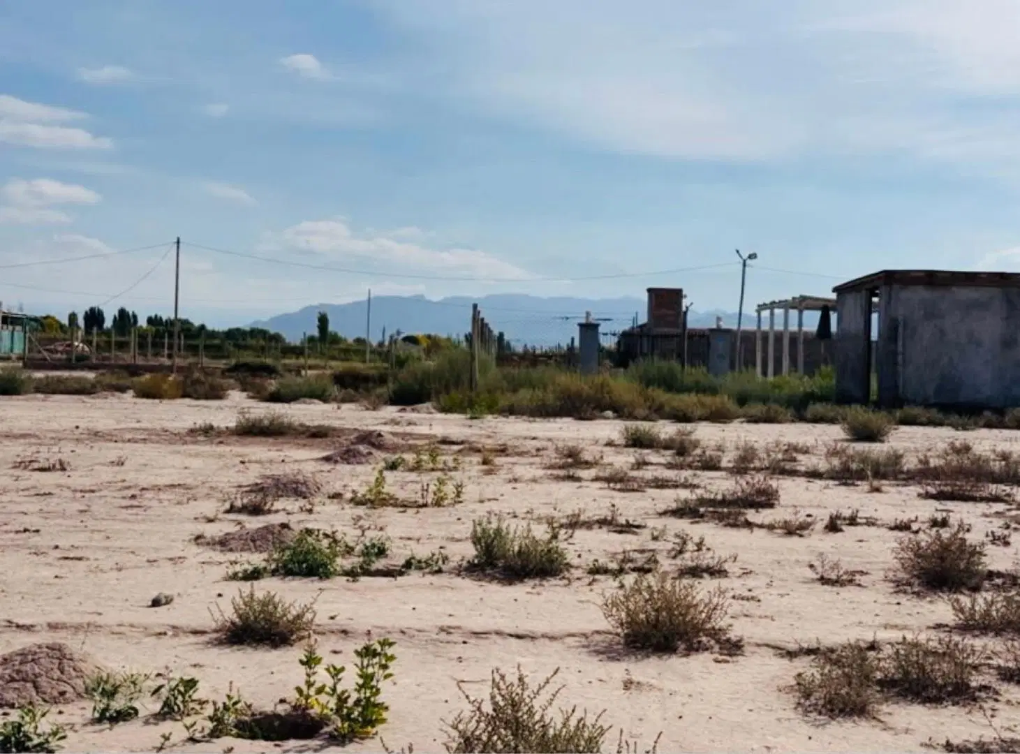 Terreno de 300 metros en Barrio Rincon de Cobos. Perdriel. Lujan de Cuyo 8