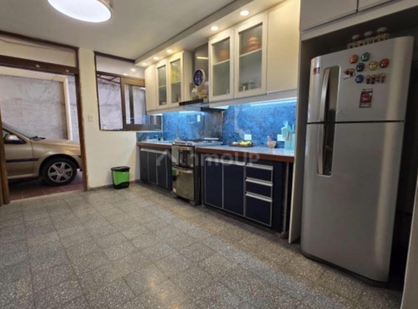 Foto de Casa amplia en Venta en Ciudad de Lujan De Cuyo, imagen 2