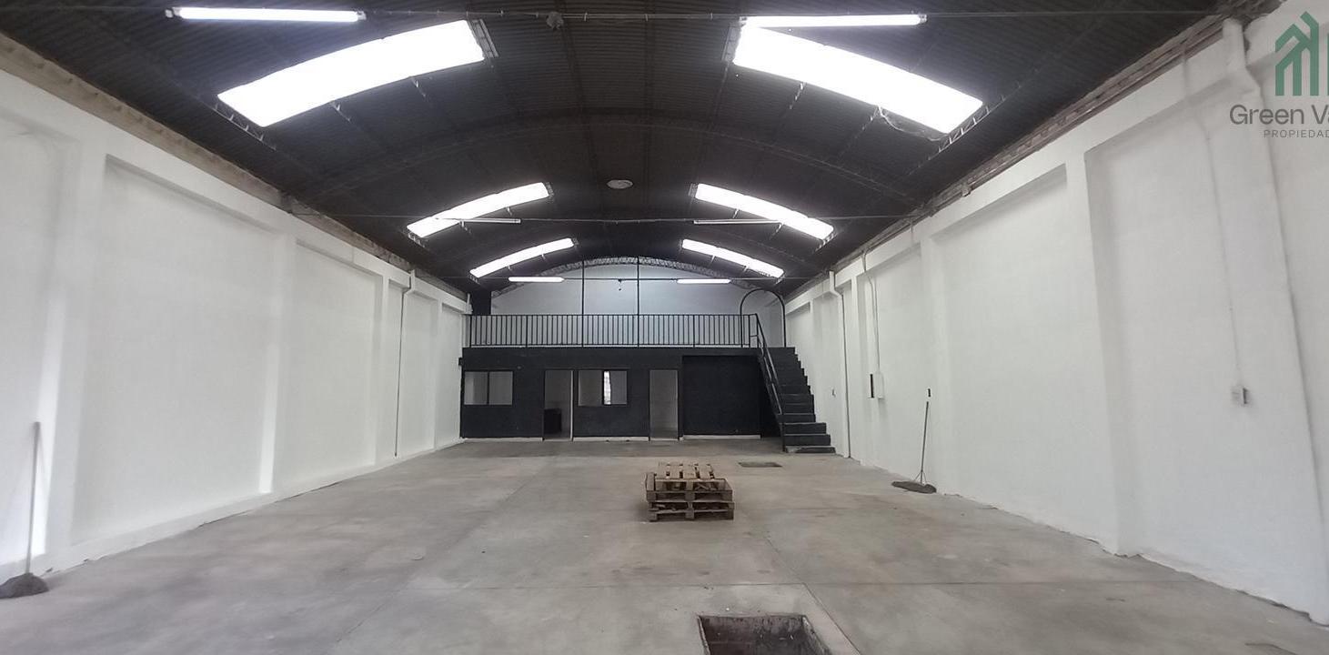 Foto de Galpón en alquiler en Godoy Cruz Mendoza, imagen 4