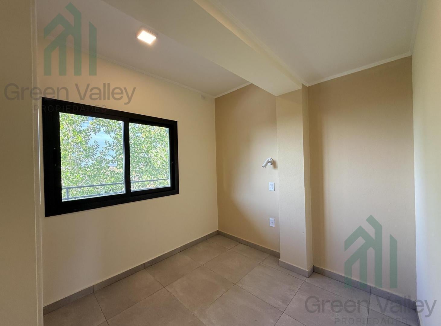 Foto de Departamento en venta en Complejo Privado en Chacras de Coria Mendoza, imagen 2