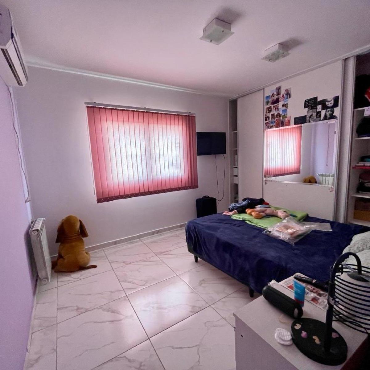Casa 3 Dorm. Barrio La Estanzuela 3