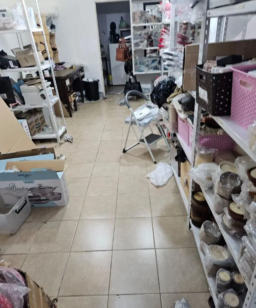 LOCAL DEPOSITO AGUIRRE AL 900 8 X 33 MAS ENTRE PISO 3