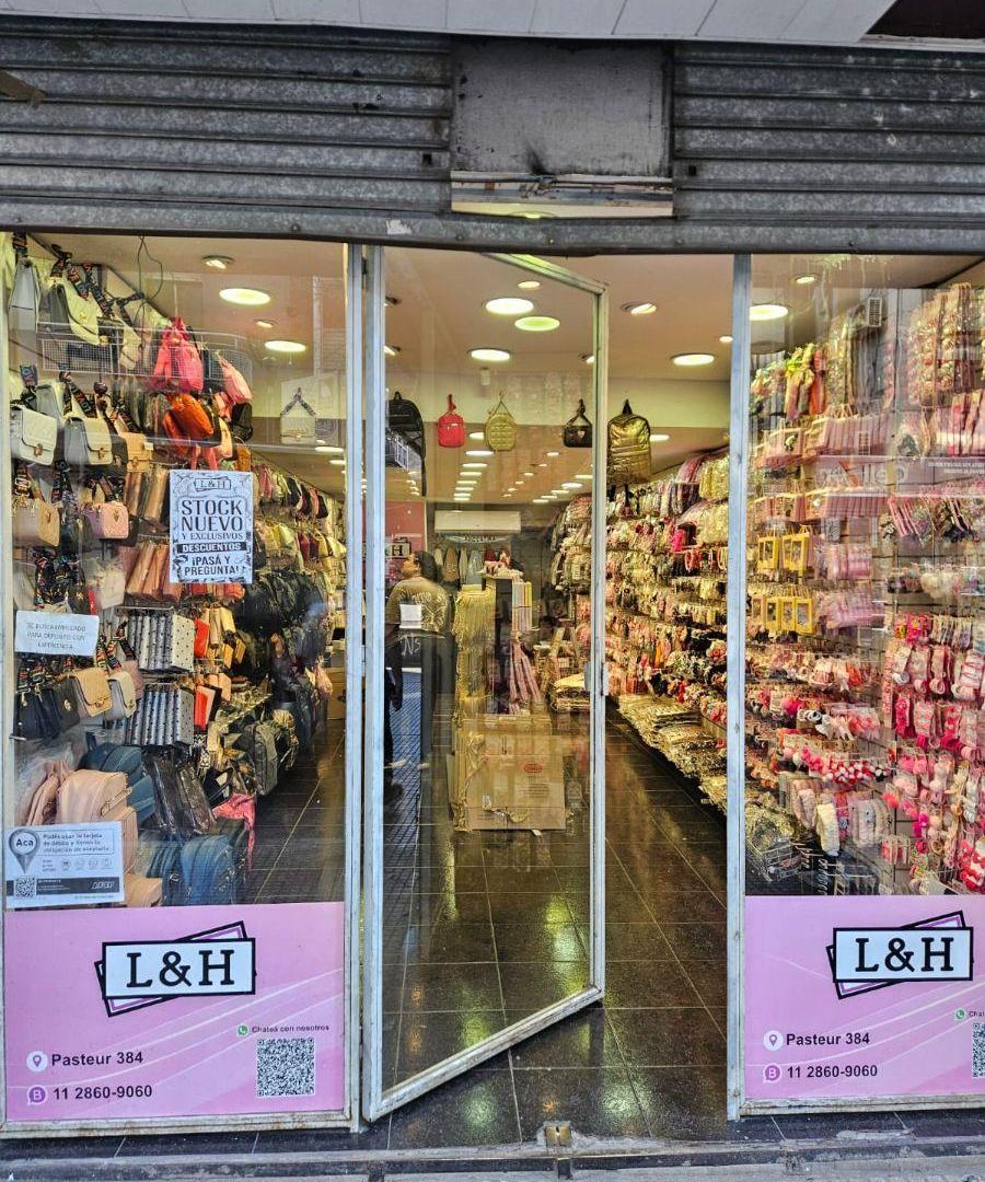 Foto de UNICO LOCAL ALQUILER PASTEUR 384, imagen 5