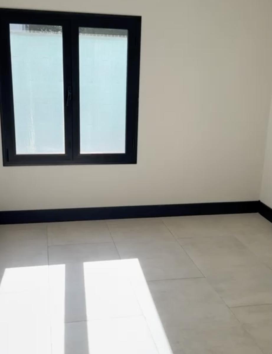 Oportunidad Única en Río Cuarto! Propiedad a Estrenar con Diseño Moderno y Excel 5