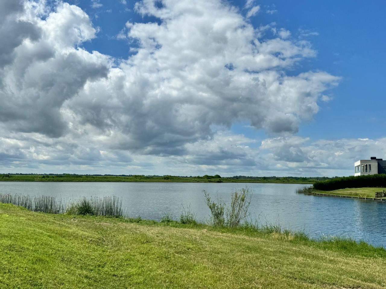 Excelente Terreno en Venta con Financiación o Permuta en primera linea Muelles Puertos del Lago