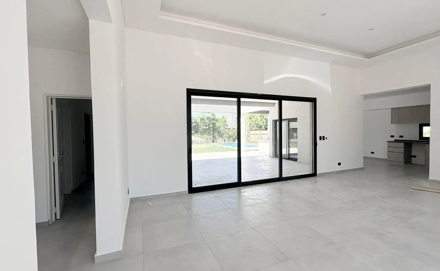 Casa en venta de 6 ambientes con pileta en San Matias a estrenar 5