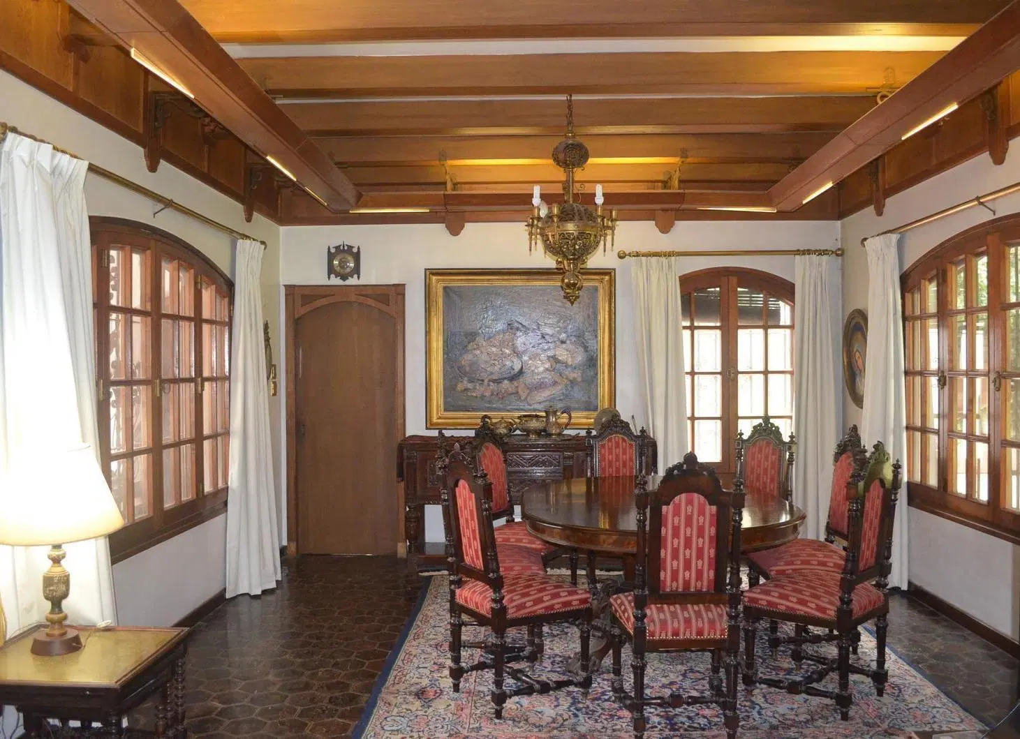 Casa en Venta Estilo Colonial nueve mil metros de parque con pileta en el  El Cazador Escobar 4