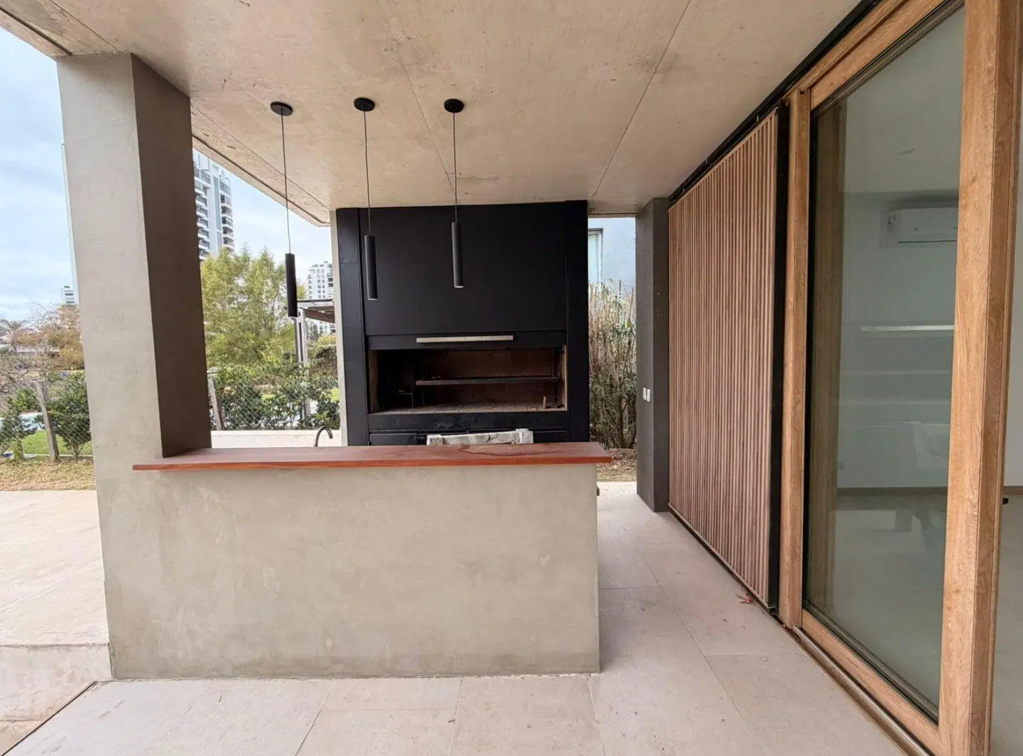 Casa de 5 ambientes a estrenar a la venta o alquiler con salida al río - Santa María de Tigre 2