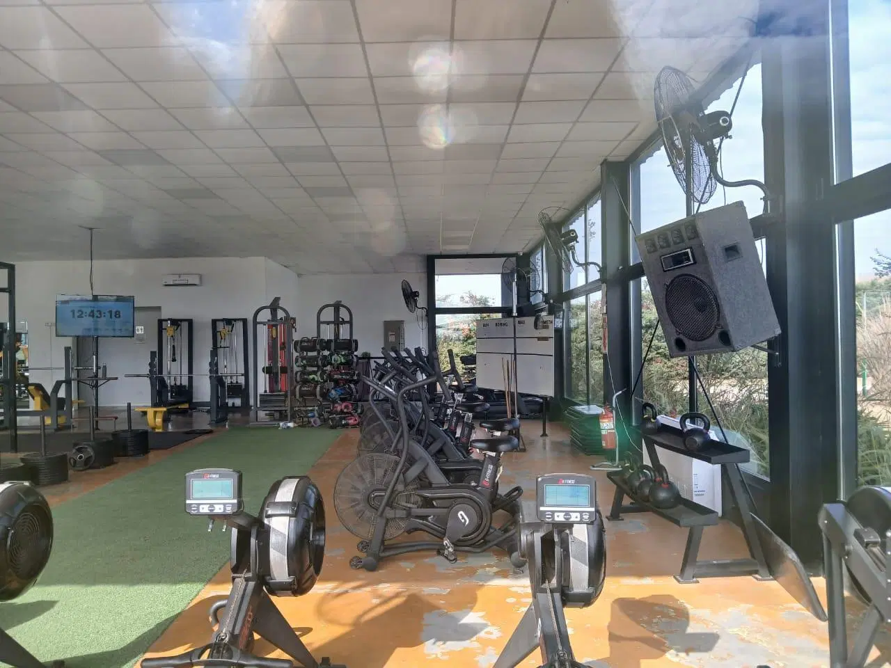 Terreno interno en venta con orientación Noreste en San Sebastian área 2 8
