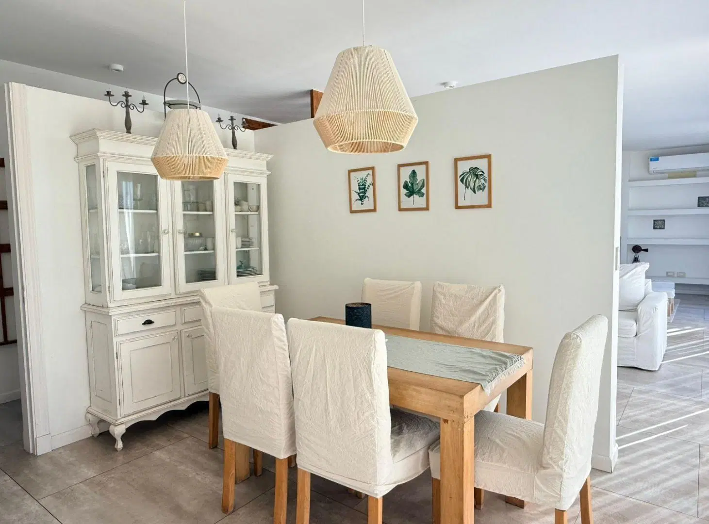 Casa en venta de 6 ambientes en Canton Islas al agua amoblada y equipada 5