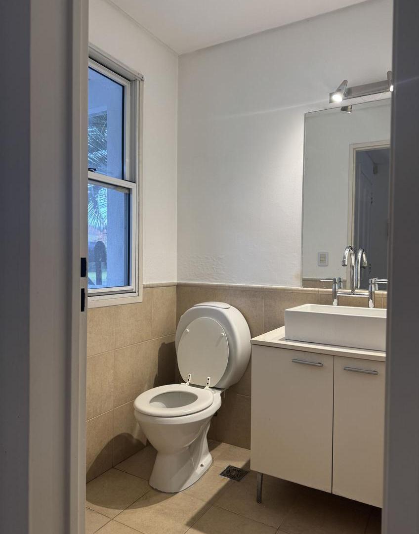 Foto de Casa de 3 dormitorios en alquiler con Pileta en Portezuelo. Nordelta, imagen 4