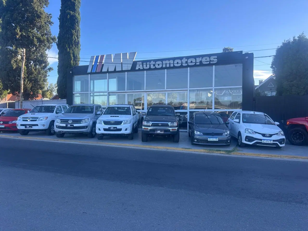 Importante local en Pilar 4