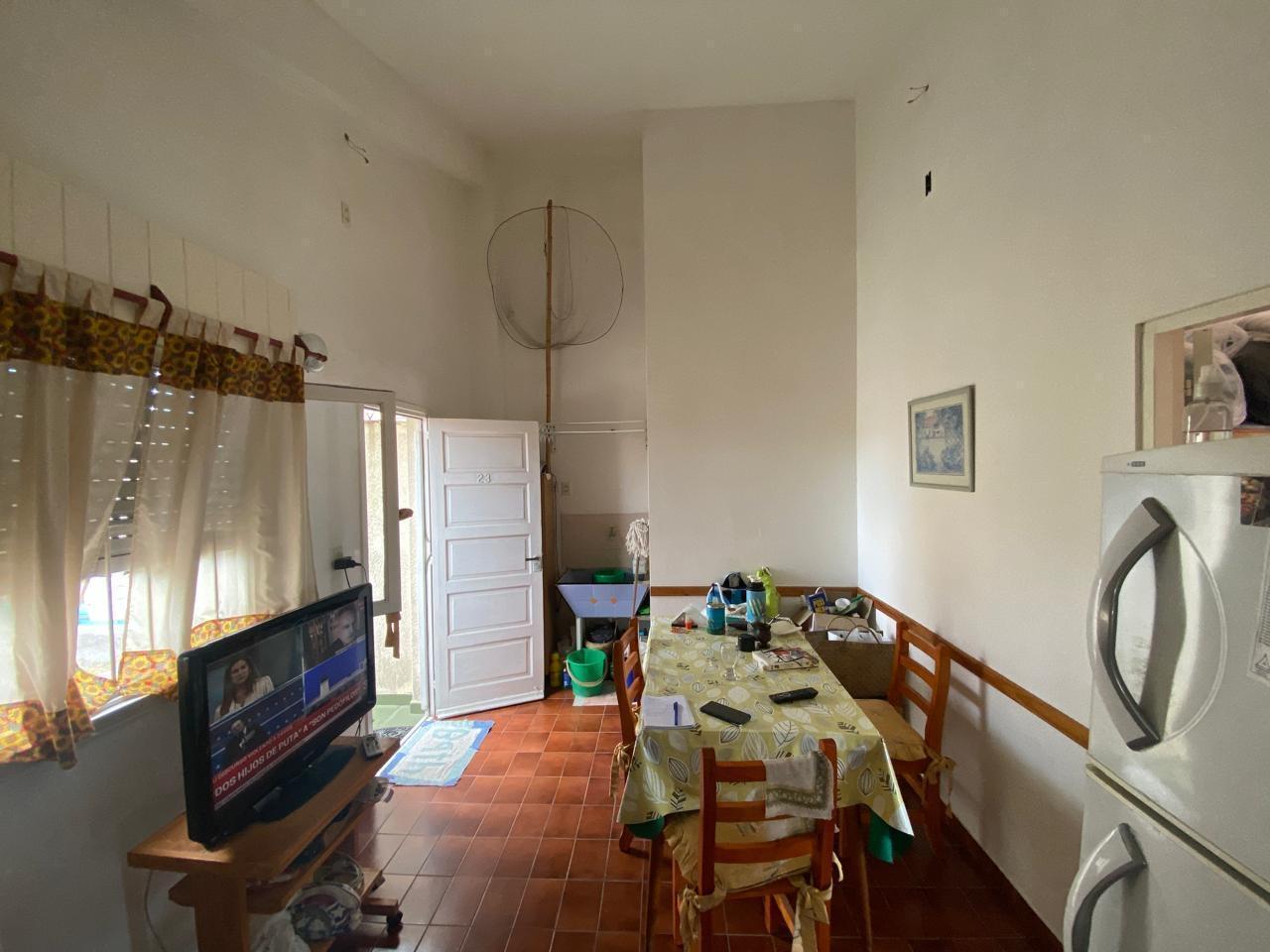 Foto de Departamento 2 ambientes en calle 1 al 7600 mar del tuyu, imagen 2