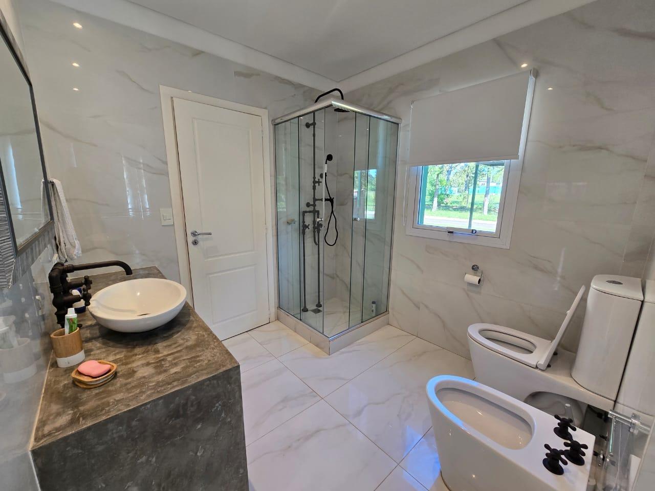 Foto de Casa 5 ambientes en Barrio Santa Paula Spegazzini, imagen 3