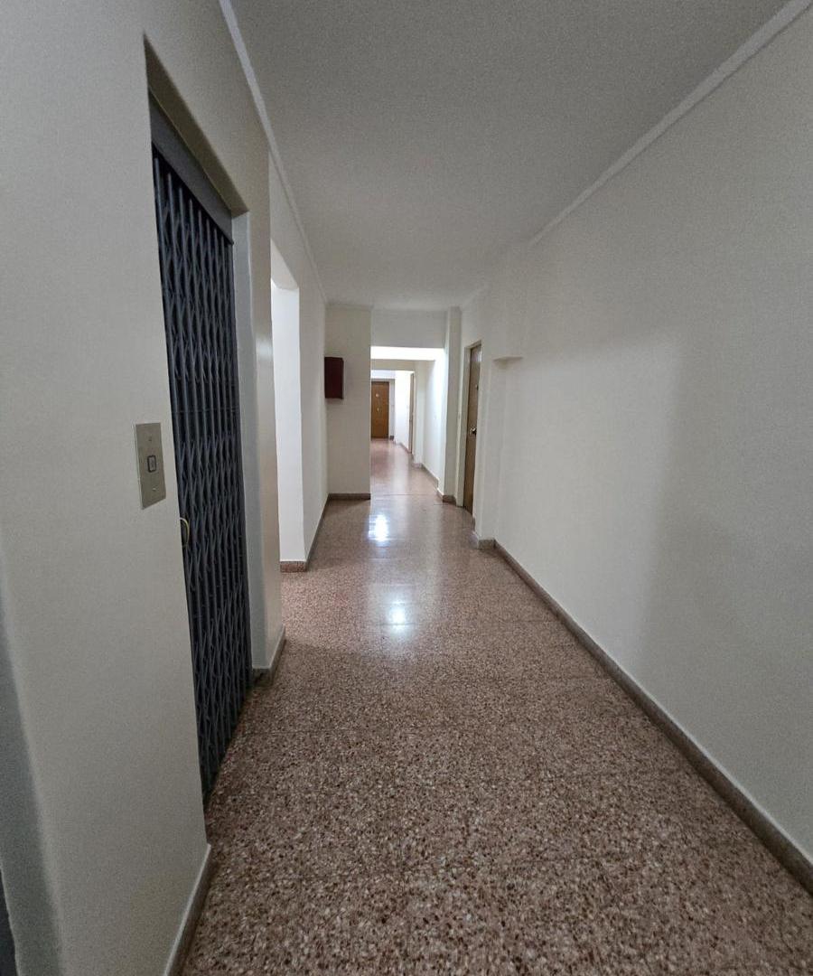 Foto de Departamento en Mar Del Plata - Piso 4H - Zona Centro, imagen 4
