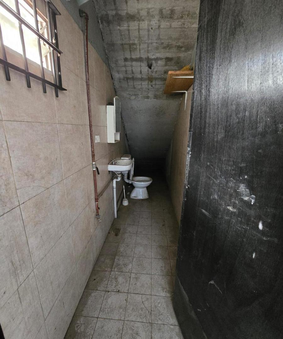 Foto de Local doble altura en Paso del Rey, imagen 1