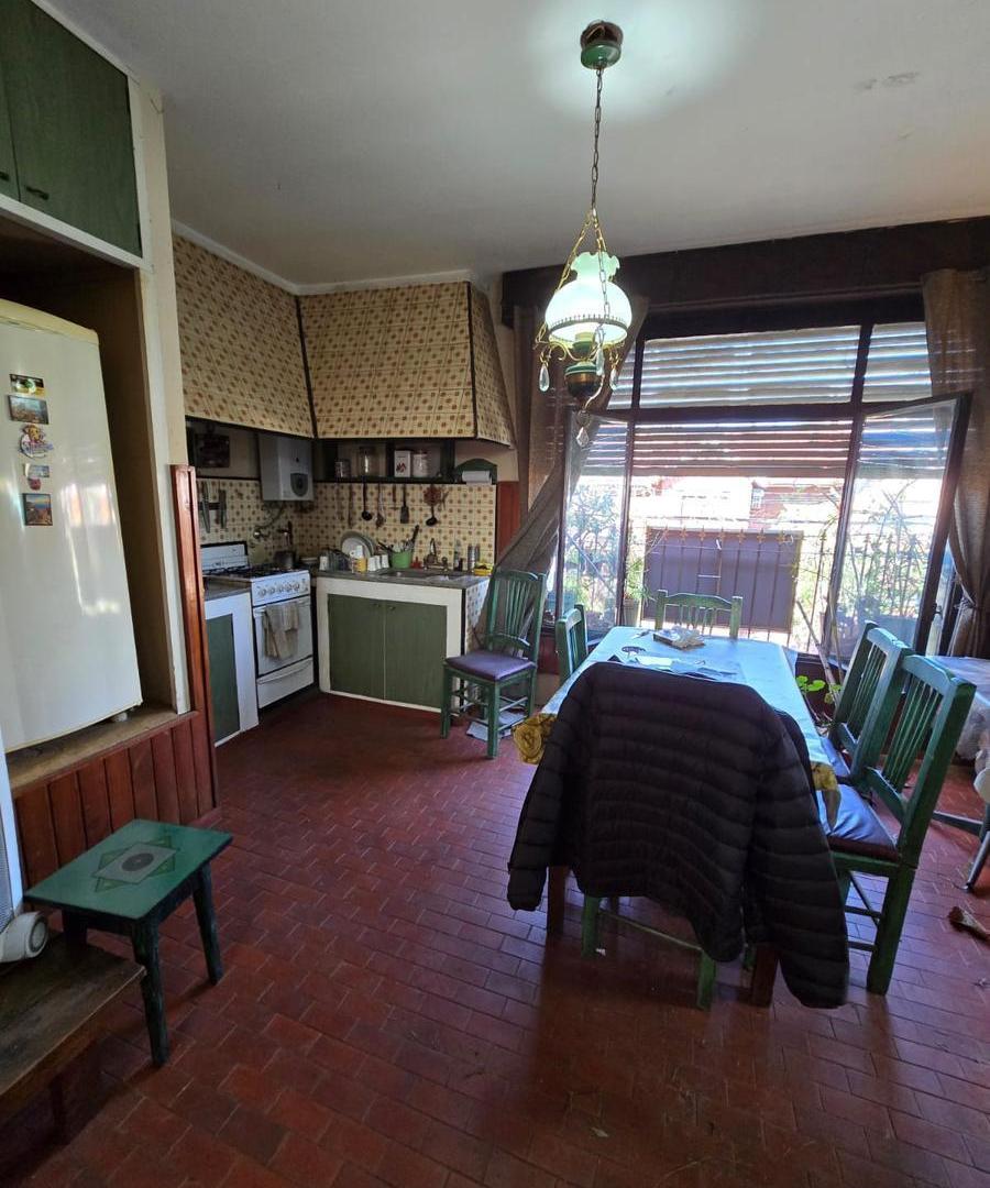 Foto de Departamento con Local y Galpon en Lomas de Zamora, imagen 4