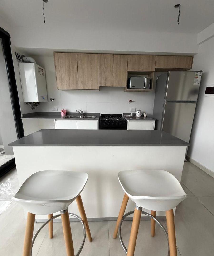 Foto de Departamento 2 ambientes con cochera en Las Lomitas, imagen 5