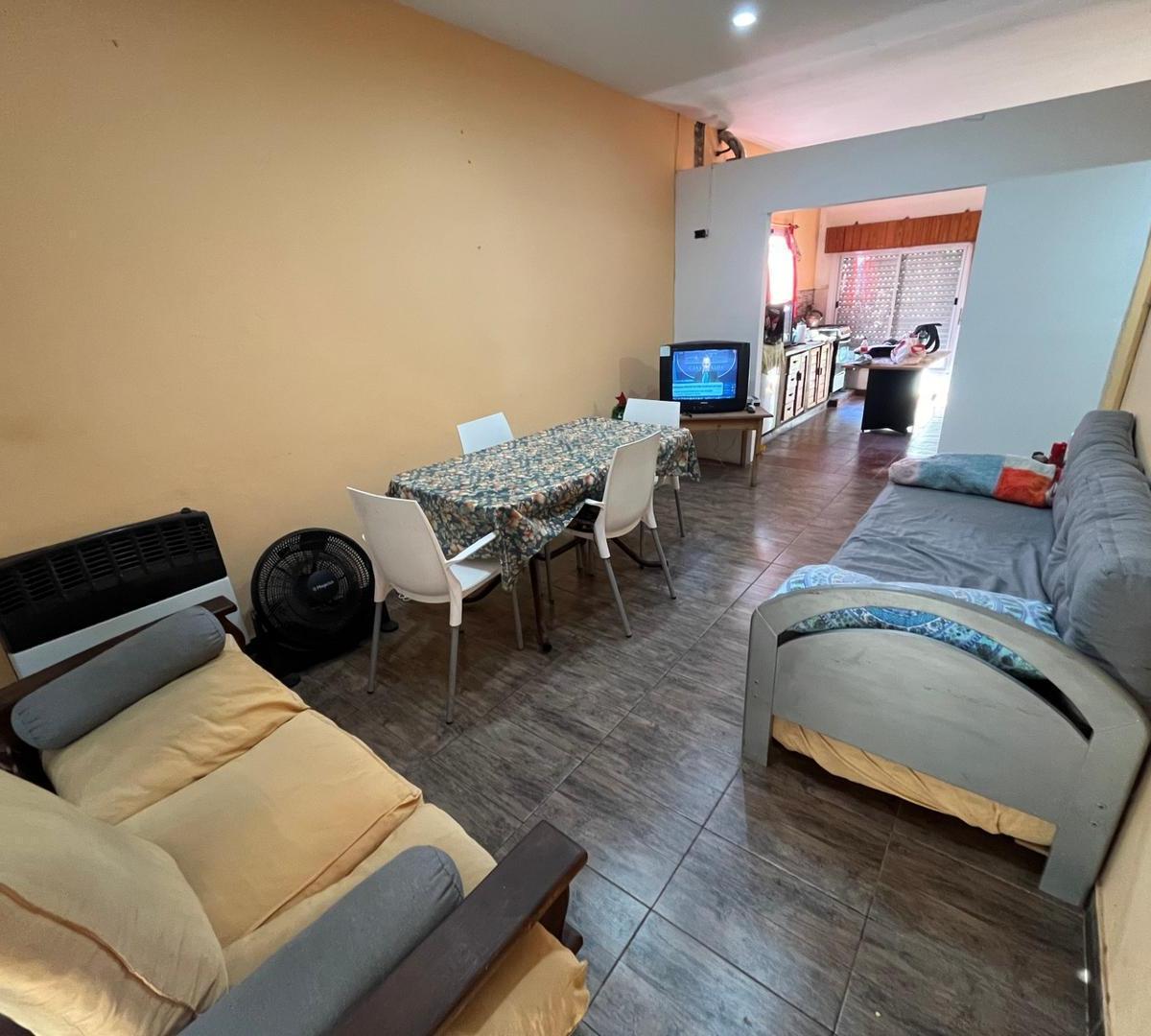 Casa - 2 Dorm. - Merlo 2