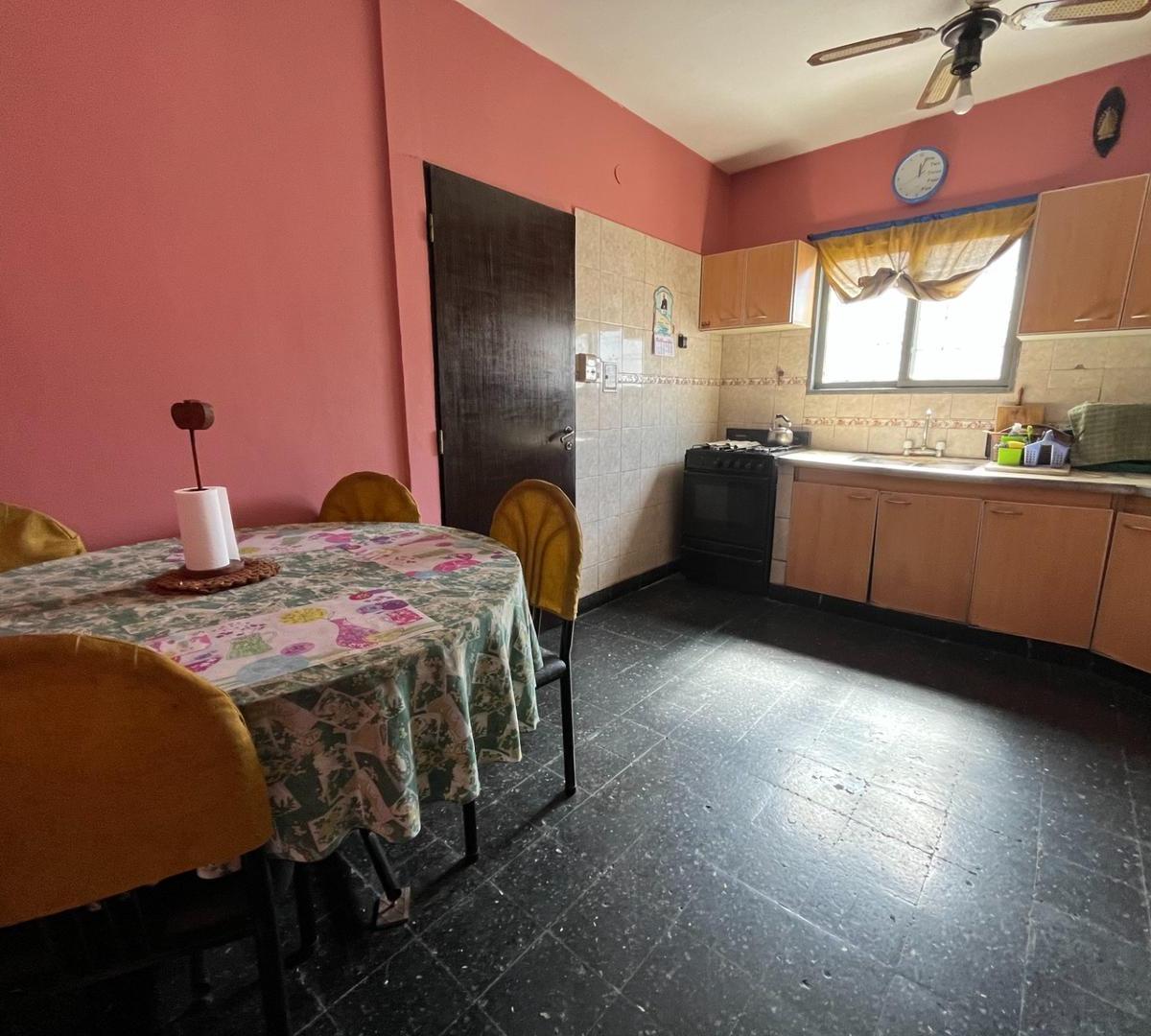 Foto de CASA Y DEPARTAMENTO 3 AMBIENTES - SAN ANTONIO DE PADUA, imagen 2