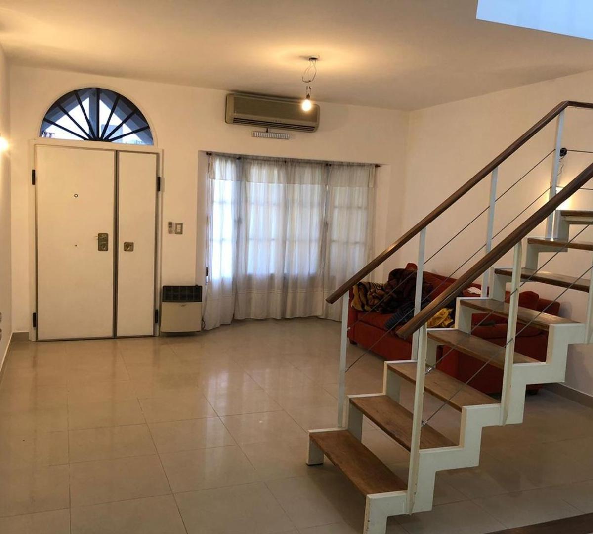 Foto de CASA - 4 DORMITORIOS - PARQUE- SAN ANTONIO DE PADUA, imagen 3