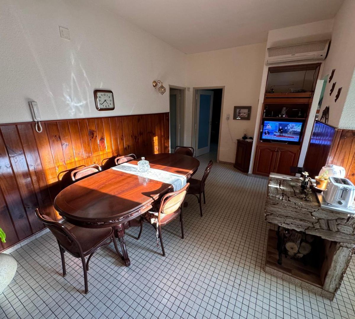 Foto de CASA + DOS DEPARTAMENTOS 2 Y 3 AMBIENTES - S. A. DE PADUA, imagen 5