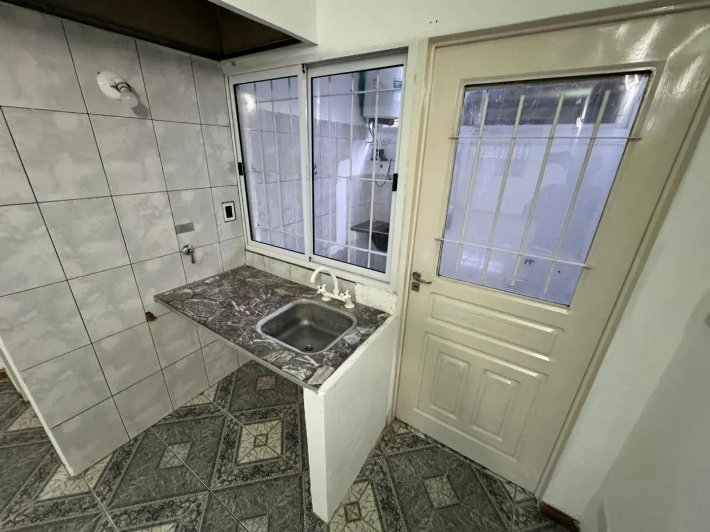 DEPARTAMENTO MONOAMBIENTE - SAN ANTONIO DE PADUA 2