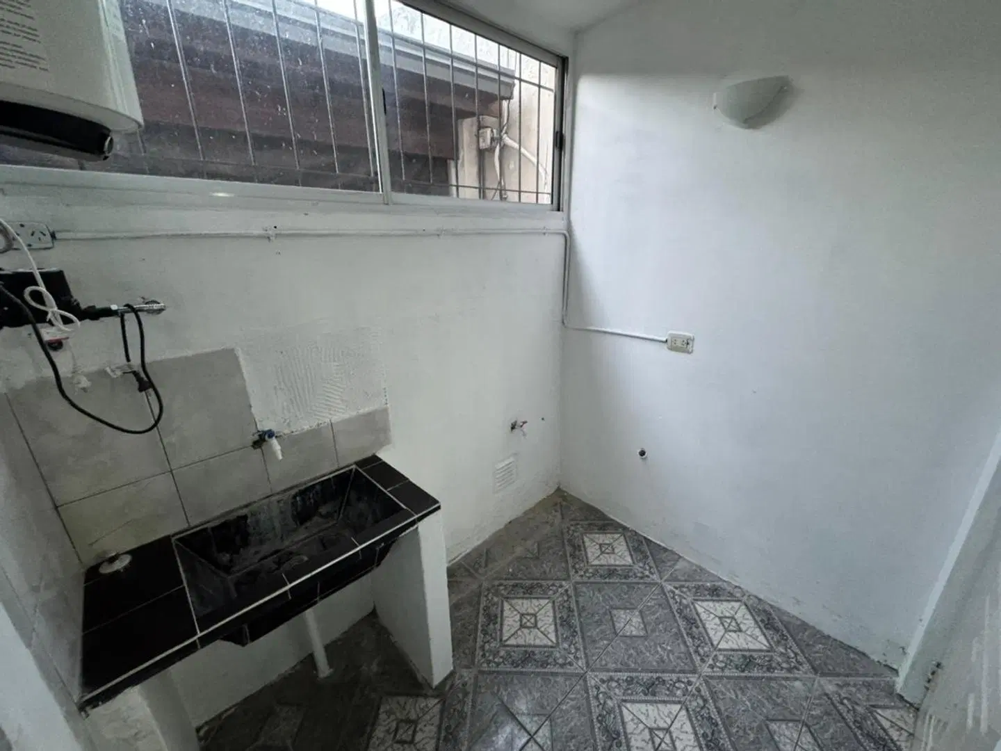 DEPARTAMENTO MONOAMBIENTE - SAN ANTONIO DE PADUA 3