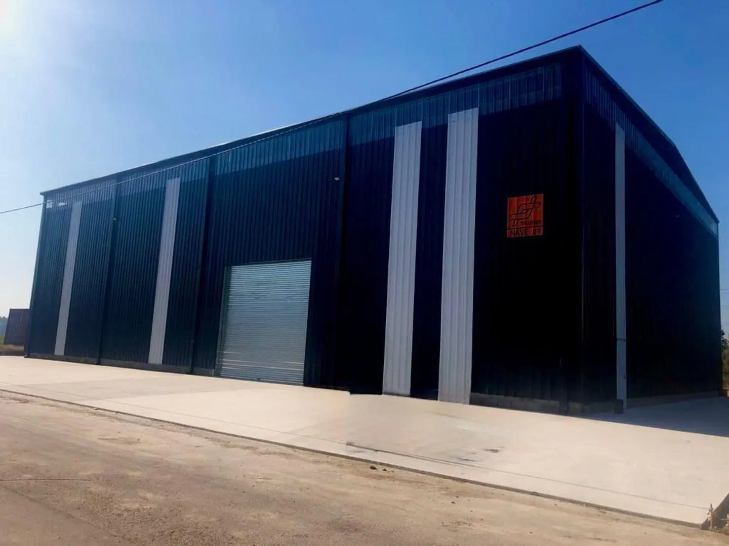 VENTA-GALPON- 2432 mts -PARQUE INDUSTRIAL - MORENO 3
