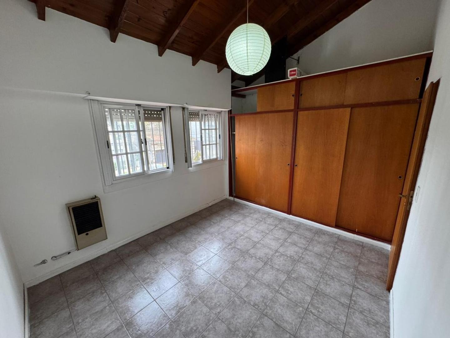 Foto de CASA - DUPLEX 2 DORMITORIOS - SAN ANTONIO DE PADUA, imagen 4